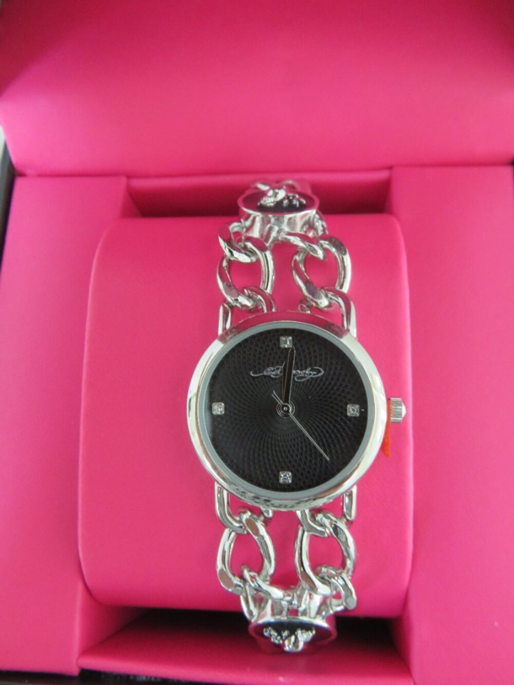 (#140) Ed Hardy Women’s Silver Watch Chain Link Band With Skull Wings Black Dial